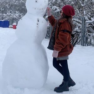 Meet your Posher, Noor